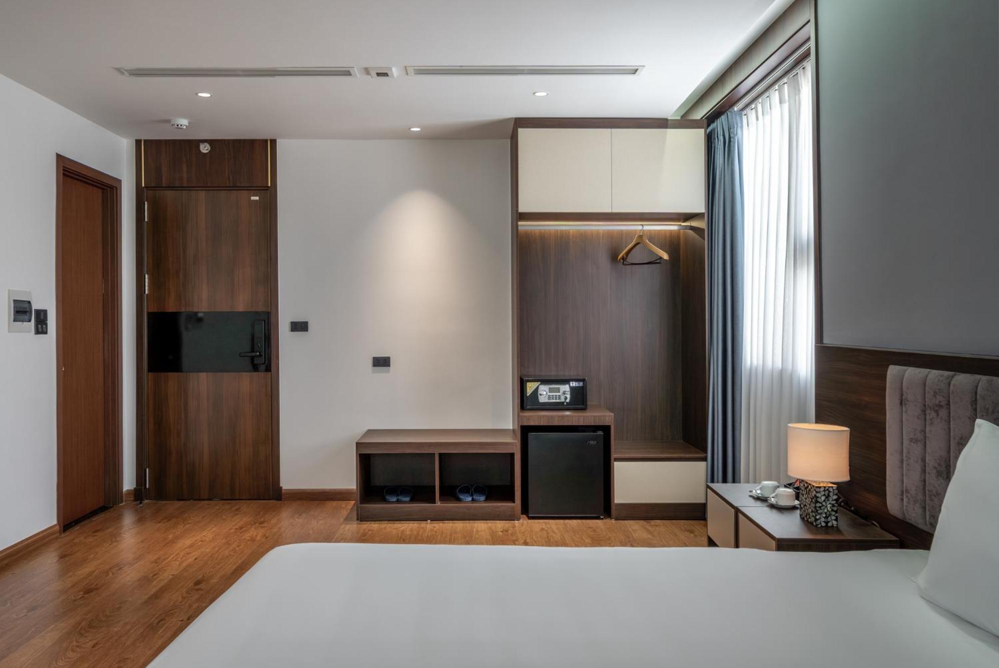 Luxe Paradise Hotel Nguyen Khac Hieu, Hanoi