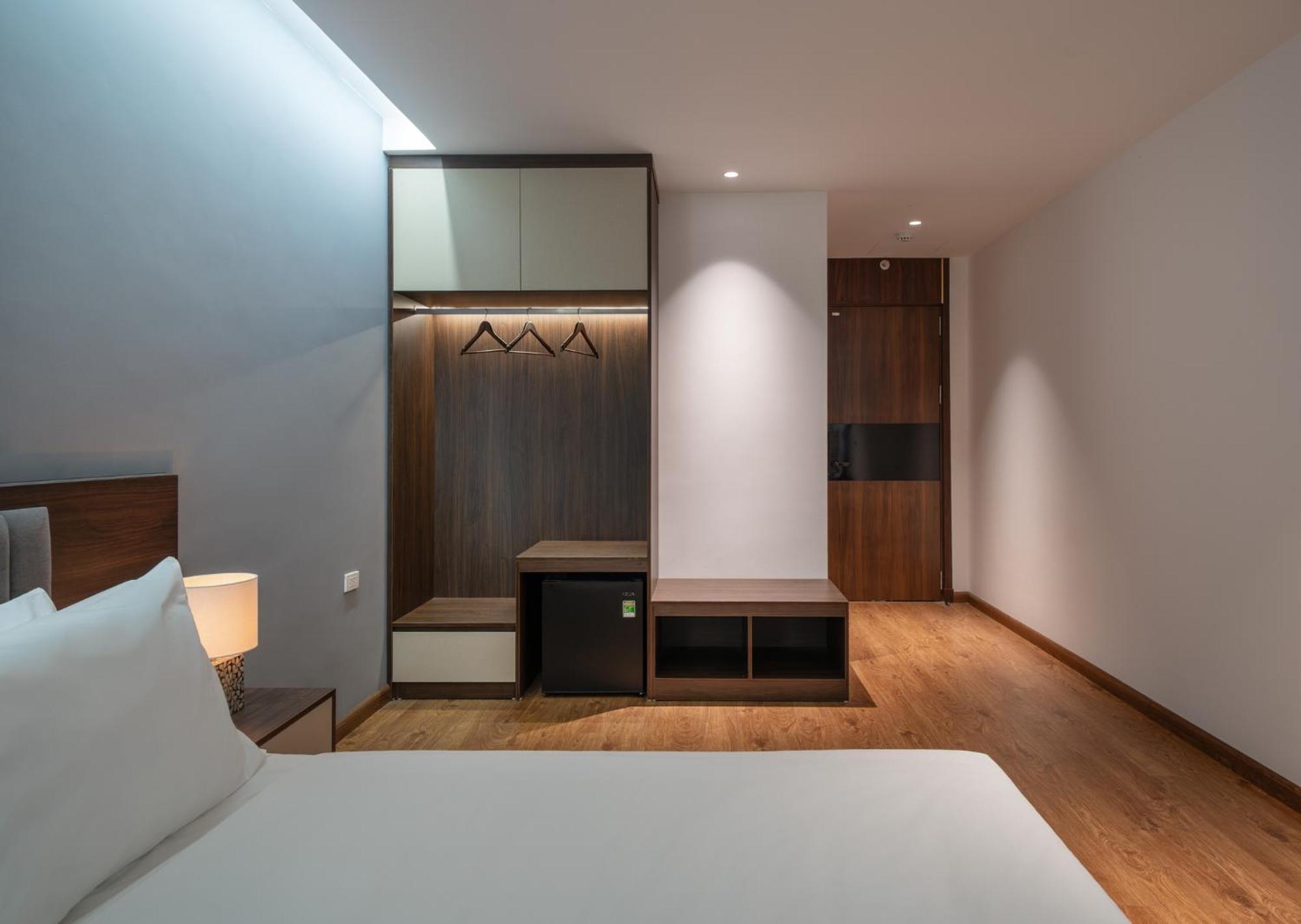Luxe Paradise Hotel Nguyen Khac Hieu — Photos 2